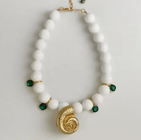 Collar Costa