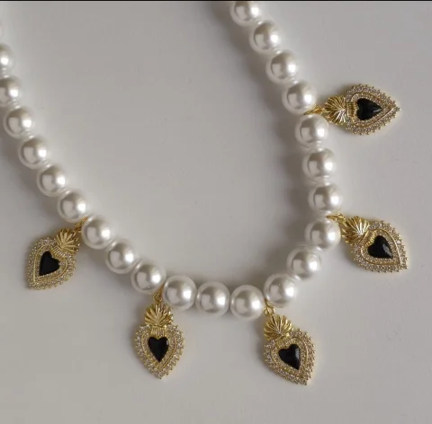 Collar Victoriana