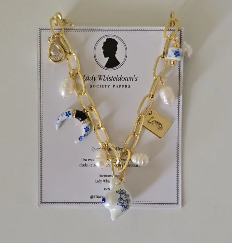 Collar Queen Charlotte 1