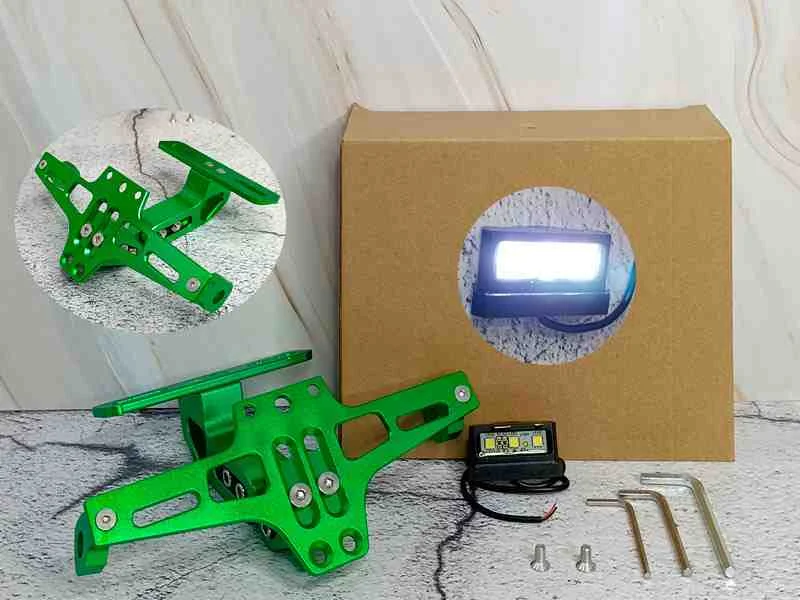SOPORTE VERDE METALICO C/LUZ PARA PLACA 11691V