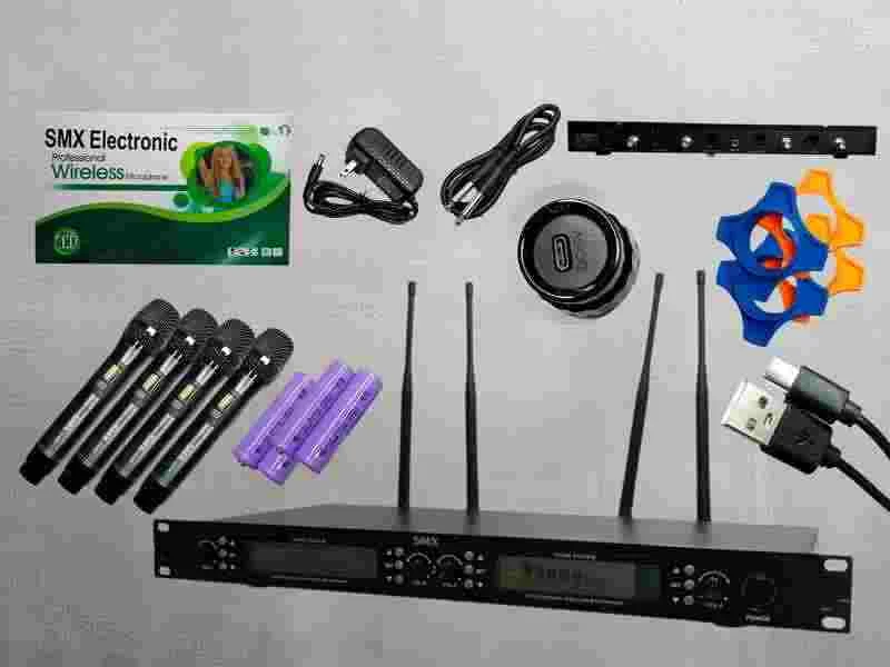 MICROFONO D/MANO INAL X4 SMX U-640R UHF RECARGABLE